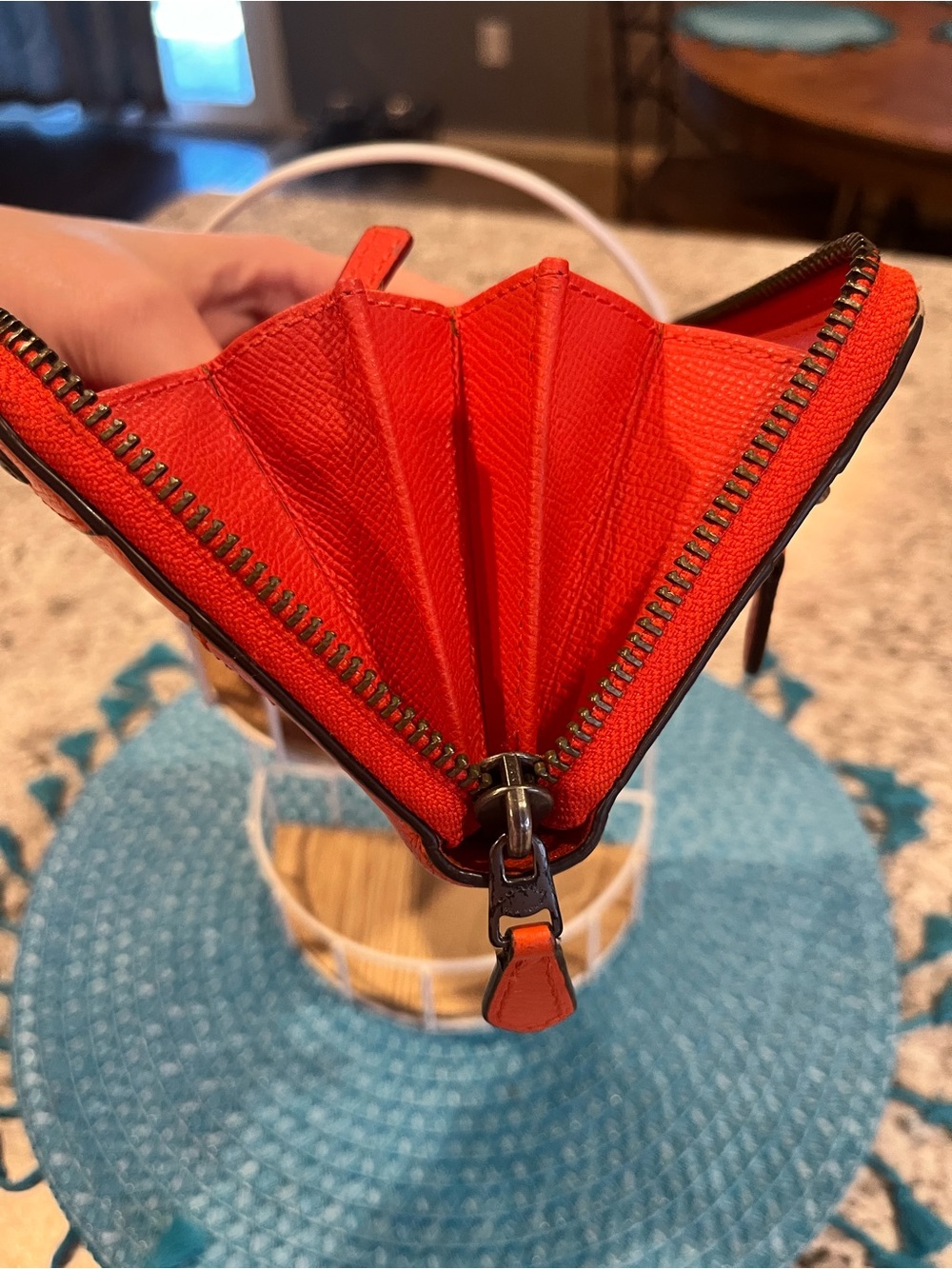 Coach Zip Around Long Wallet Miami Red - Picture 9 of 14